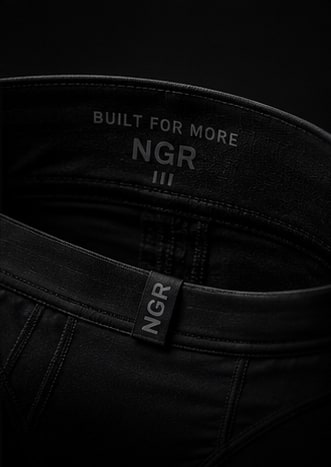Interior del PACE Performance Boxer con la leyenda “BUILT FOR MORE”.